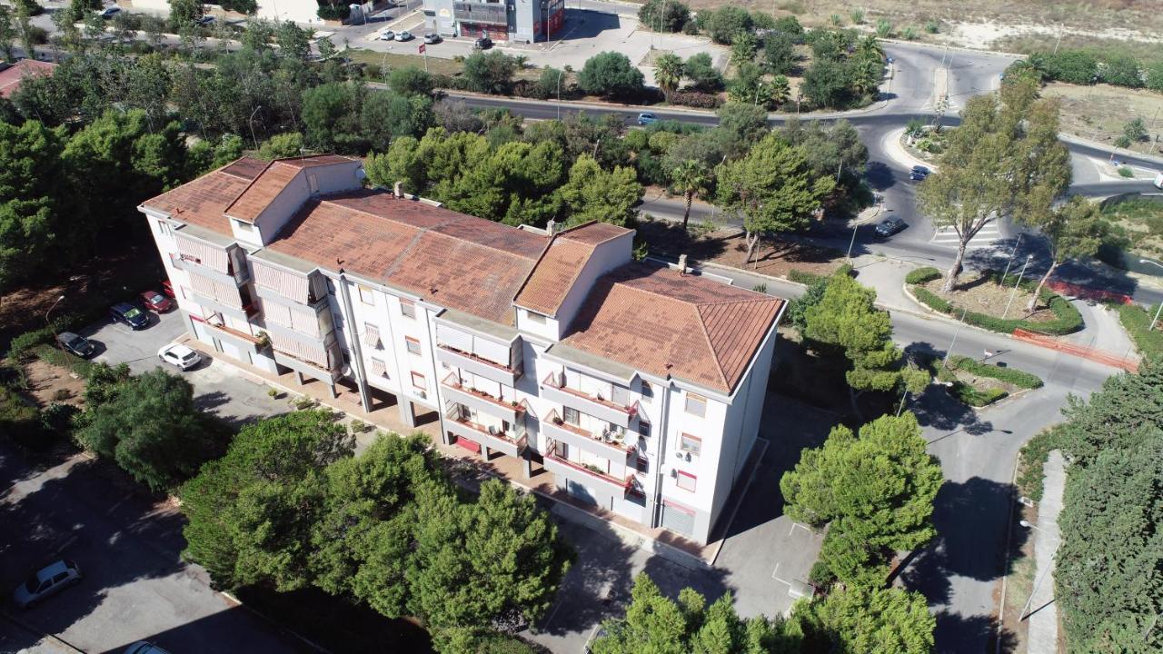 B&B La Fenice 杰拉 外观 照片
